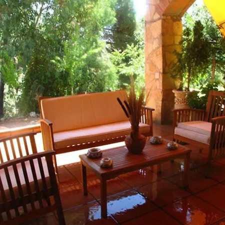 La Lobera Villa *